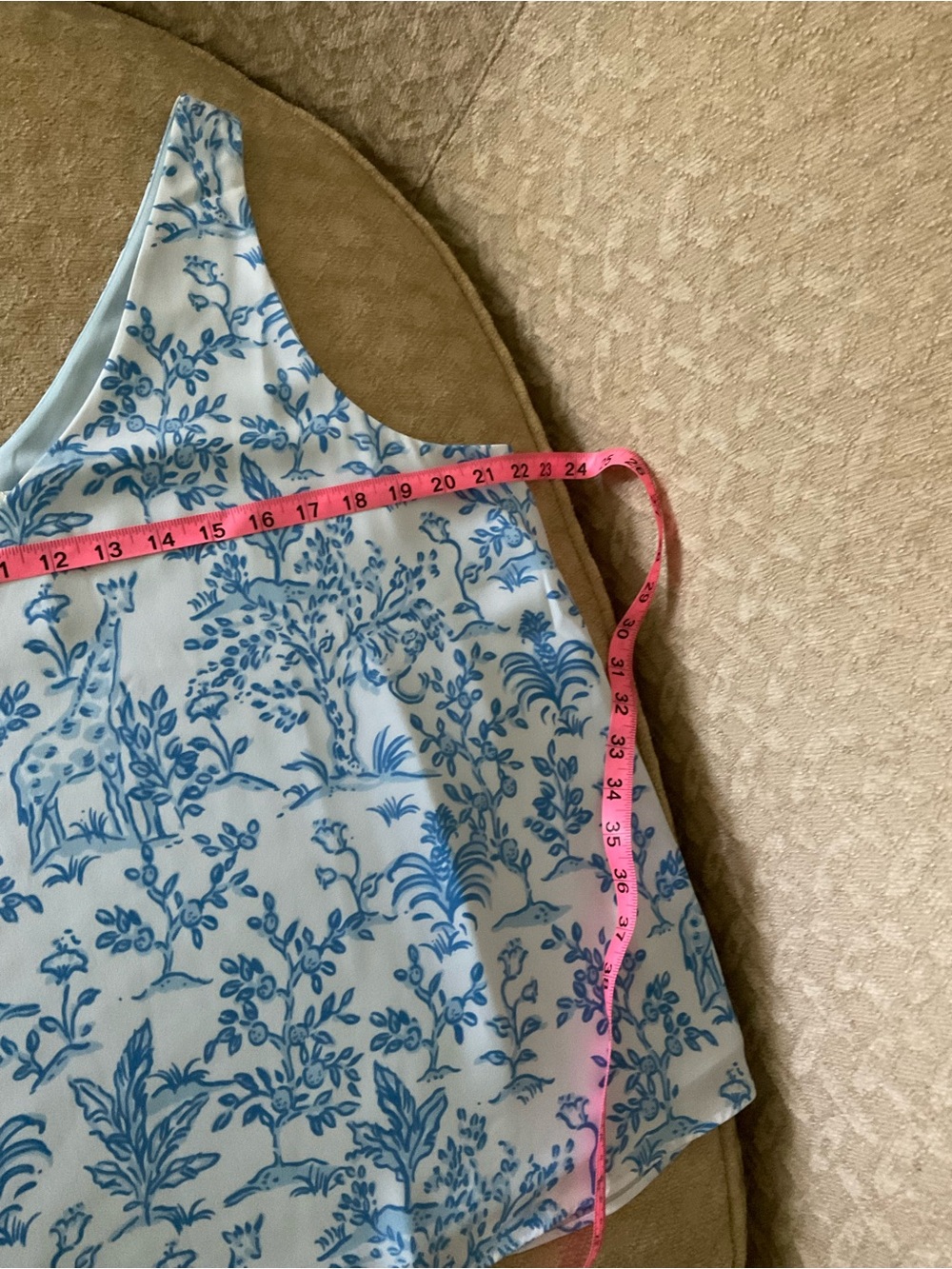 Lilly Pulitzer Sleeveless V-Neck Blue & White Floral Print Tank Top XL - Picture 6 of 9
